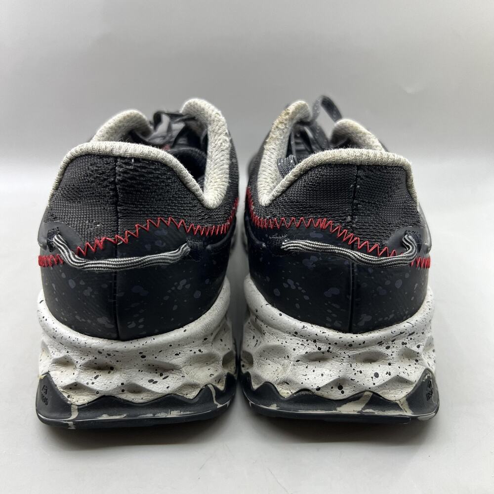 New Balance Fresh Foam Garoe V2 Trail Shoes Size 8 4E Wide Gray Comfort Sneakers - Picture 4 of 9